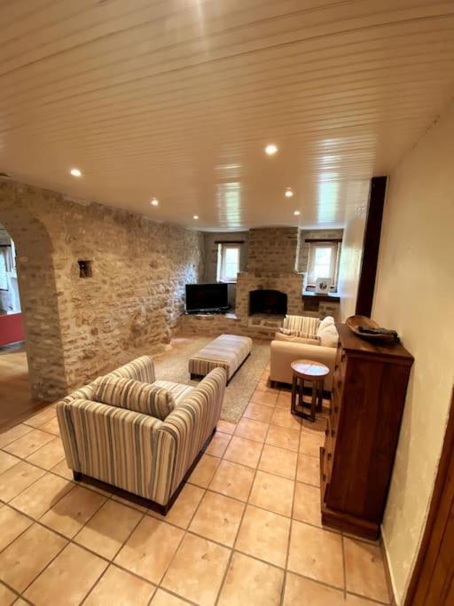 Uniquely Private Holiday Villa In The Charente Puyreaux 외부 사진