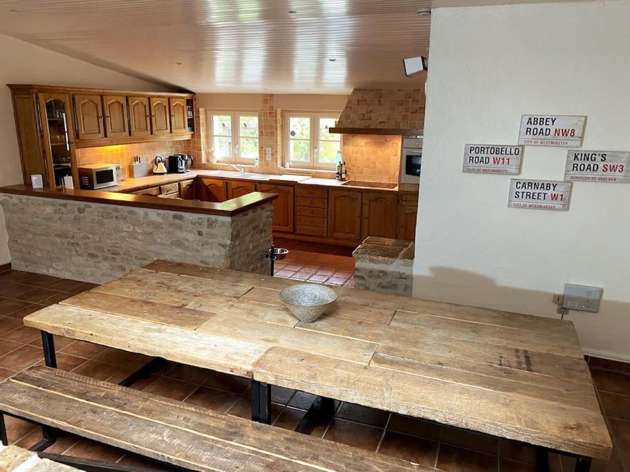 Uniquely Private Holiday Villa In The Charente Puyreaux 외부 사진